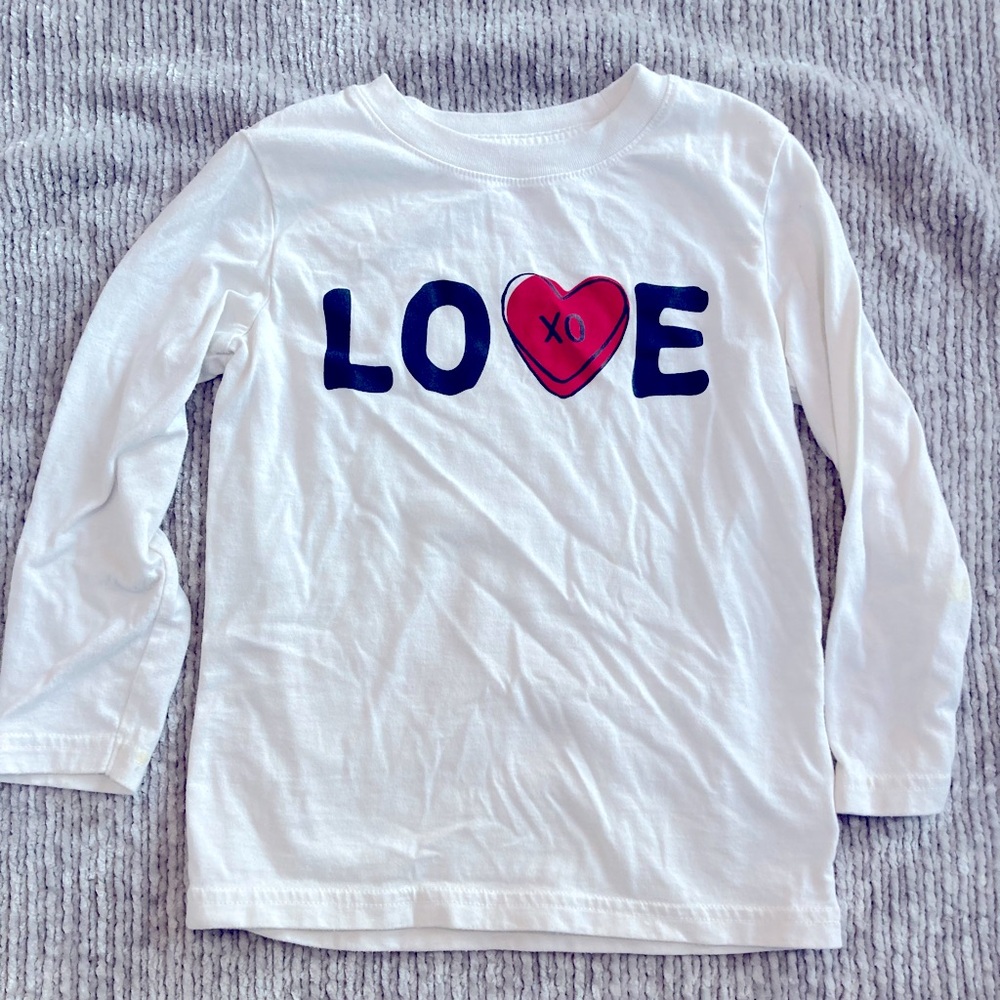 Cat & Jack Valentine’s Day Love Heart Long Sleeve Tee 5T